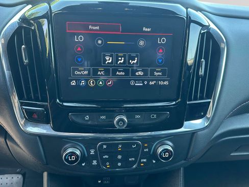 Used 2023 Chevrolet Traverse RS AWD/4WD image 11