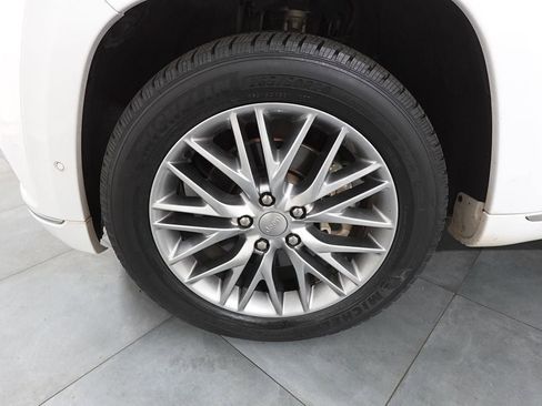 Used 2017 Jeep Grand Cherokee Summit w/ Platinum Series Group image 30