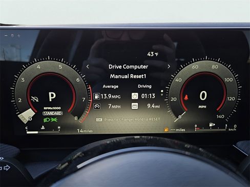 New 2026 Nissan Kicks SR image 10