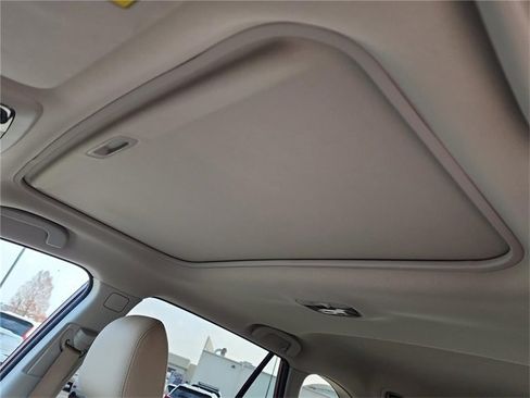 Used 2015 Subaru Outback 2.5i Limited image 21