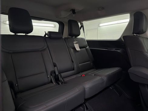 New 2025 Ford Expedition Max Active image 31