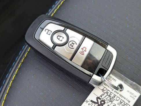 New 2025 Ford Maverick Lobo image 25