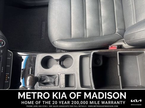 Used 2016 Kia Sorento EX w/ EX Touring Package image 24