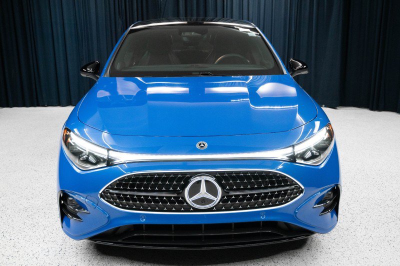 New 2027 Mercedes-Benz CLA 220 image 2