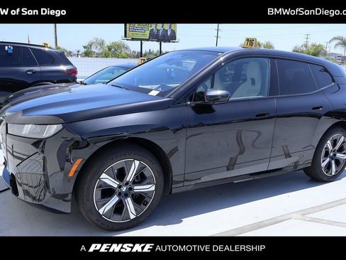 Certified 2026 BMW iX xDrive45 AWD/4WD image 1
