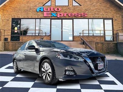 Used 2022 Nissan Altima 2.5 SV