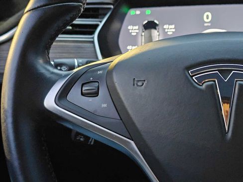 Used 2016 Tesla Model S 75D image 36