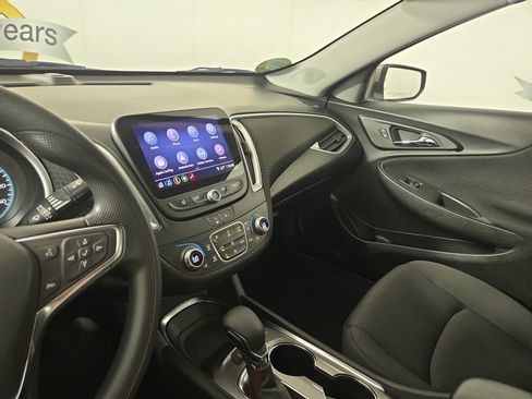 Used 2024 Chevrolet Malibu LT FWD image 23