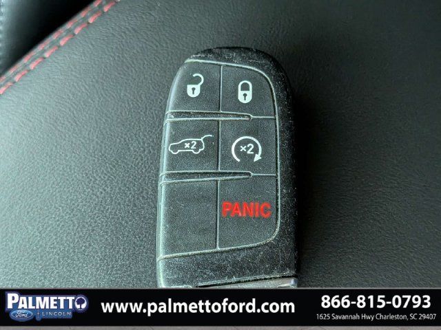 Used 2015 Dodge Durango R/T w/ Premium Nappa Leather Group RWD image 32