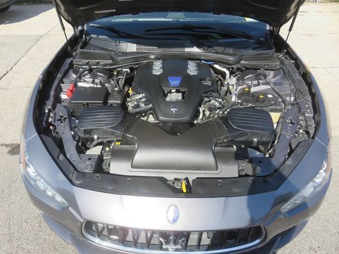Used 2016 Maserati Ghibli S Q4 AWD/4WD image 40