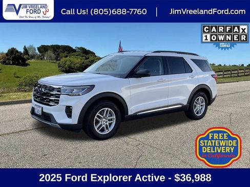 Used 2025 Ford Explorer Active w/ Active Comfort Package RWD image 1