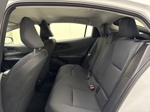 Used 2025 Toyota Prius LE image 25