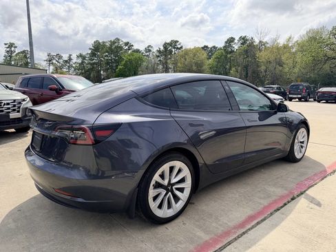 Used 2021 Tesla Model 3 Standard Range Plus RWD image 11