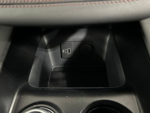 New 2027 Ford Explorer Active AWD/4WD image 23