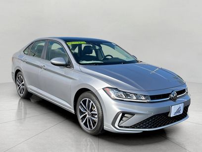 New 2025 Volkswagen Jetta SE