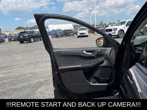 Used 2023 Ford Escape Active w/ Tech Pack #2 FWD image 21