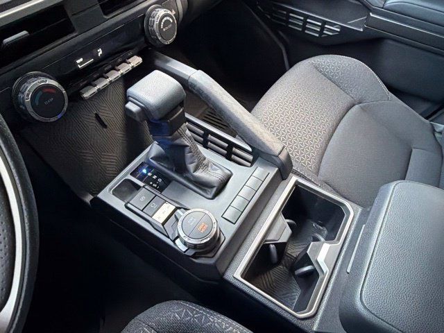 Used 2026 Toyota 4Runner SR5 AWD/4WD image 32