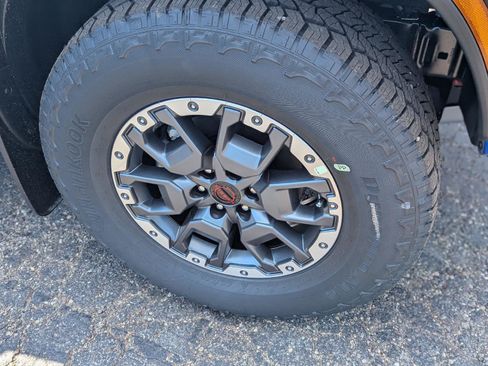 New 2026 Nissan Frontier PRO-4X w/ Tow Package AWD/4WD image 38