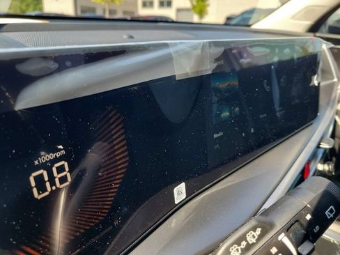 New 2026 Kia Sorento LX FWD image 25