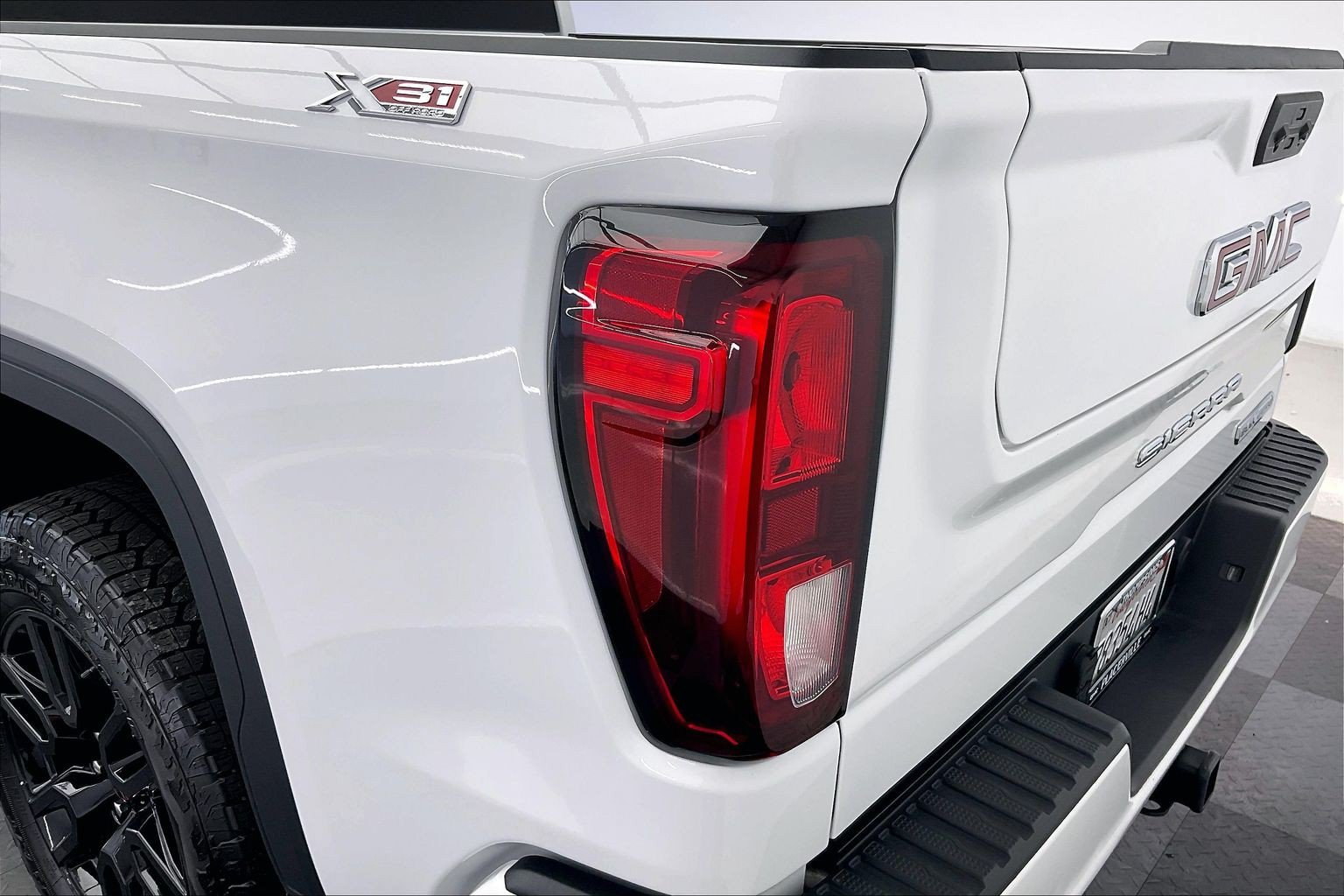 Used 2026 GMC Sierra 1500 Elevation w/ X31 Off-Road Package AWD/4WD image 29