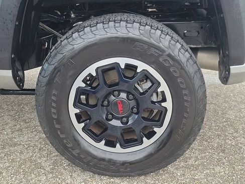 Used 2024 Toyota Tacoma TRD Off-Road AWD/4WD image 7