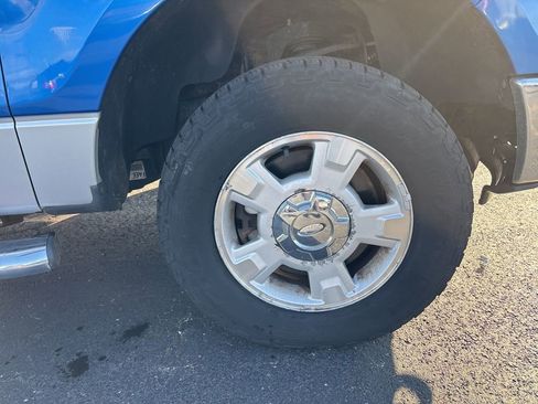 Used 2011 Ford F150 XLT image 12