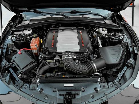 Used 2021 Chevrolet Camaro LT w/ RS Package RWD image 42