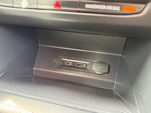Used 2018 Volkswagen Atlas SE FWD image 36