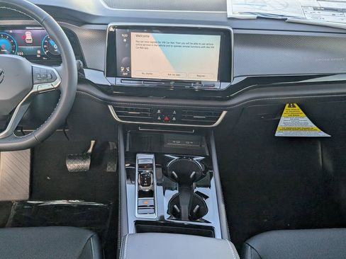 New 2025 Volkswagen Atlas Cross Sport SEL image 22