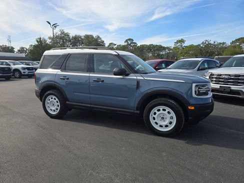 New 2025 Ford Bronco Sport Heritage AWD/4WD image 2