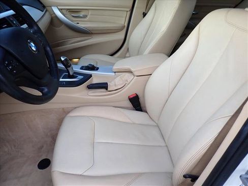 Used 2013 BMW 328i xDrive Sedan AWD/4WD image 11