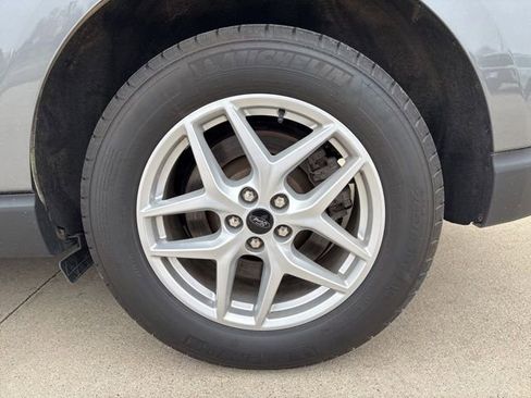 Used 2024 Ford Edge SEL w/ Convenience Package image 6