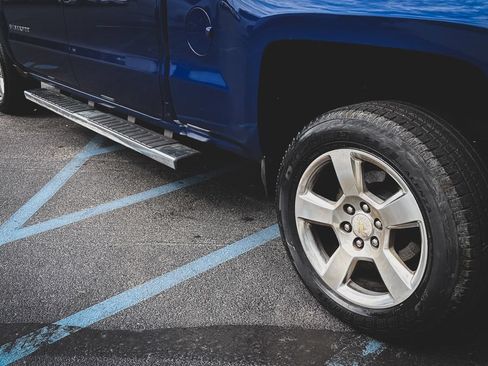 Used 2014 Chevrolet Silverado 1500 LT w/ LT Convenience Package AWD/4WD image 24
