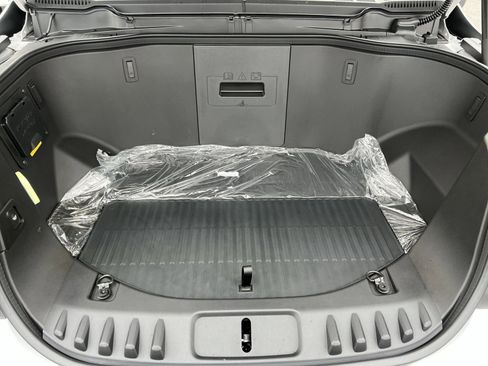 New 2025 Ford F150 Lightning Flash image 26