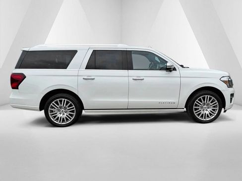 Used 2023 Ford Expedition Max Platinum AWD/4WD image 8