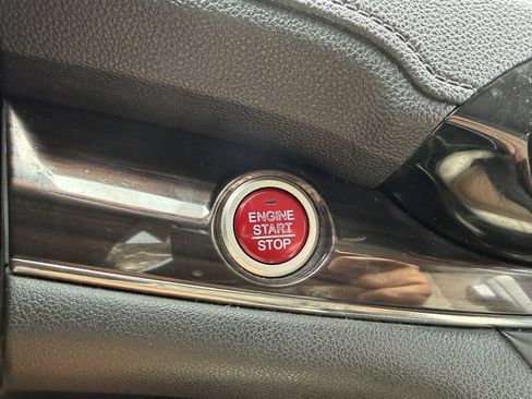 Used 2015 Honda CR-V EX-L image 17
