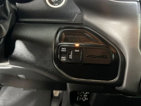 Used 2022 RAM 2500 Big Horn AWD/4WD image 16