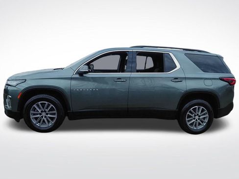 Used 2023 Chevrolet Traverse LT image 4