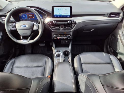 Used 2021 Ford Escape Titanium w/ Class II Trailer Tow Package image 11