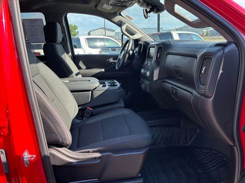 Used 2025 GMC Sierra 2500 Pro w/ Convenience Package image 13