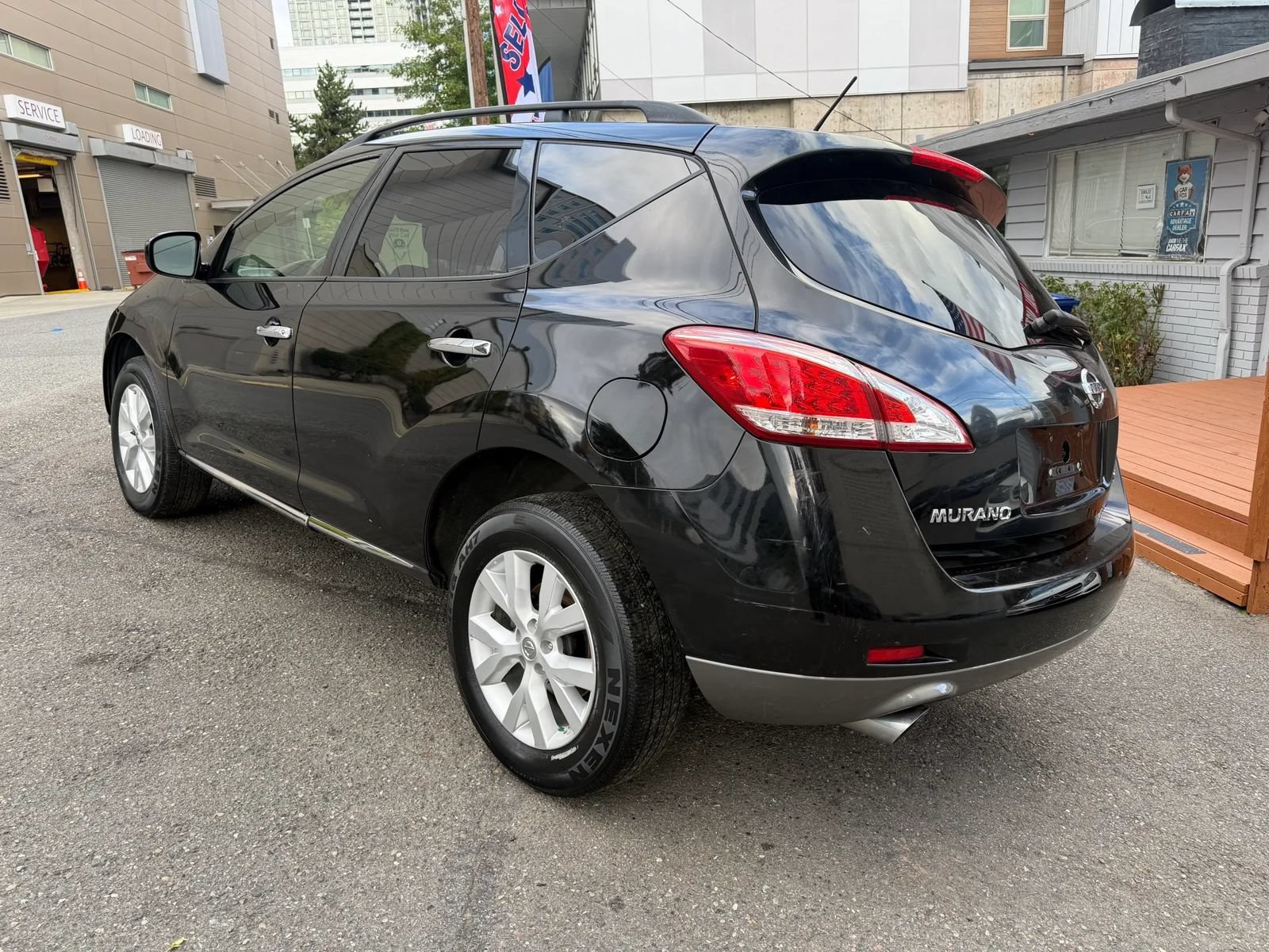 Used 2014 Nissan Murano SL w/ Navigation Package AWD/4WD image 8