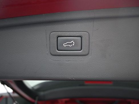 Used 2018 Subaru Outback 2.5i Premium image 20