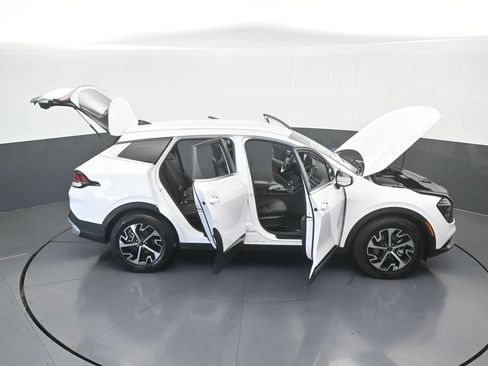 Used 2025 Kia Sportage EX FWD image 70