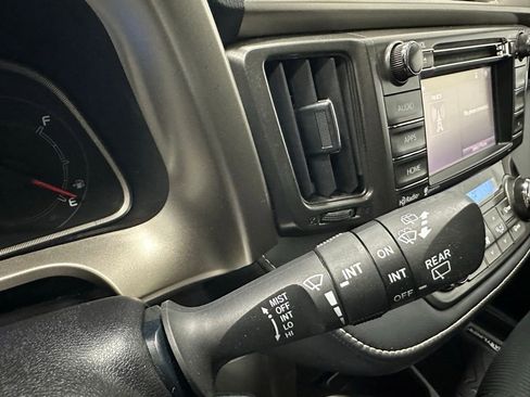 Used 2015 Toyota RAV4 XLE image 22