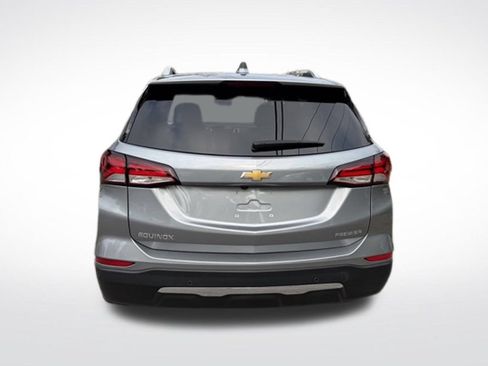 Used 2023 Chevrolet Equinox Premier FWD image 5