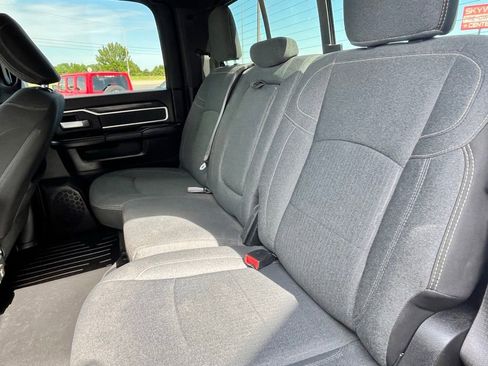 Used 2019 RAM 2500 Big Horn AWD/4WD image 7