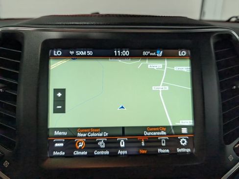 Used 2022 Jeep Cherokee Trailhawk w/ Sound & Nav Group AWD/4WD image 21