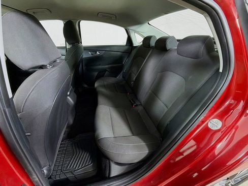 Used 2021 Kia Forte LXS FWD image 18
