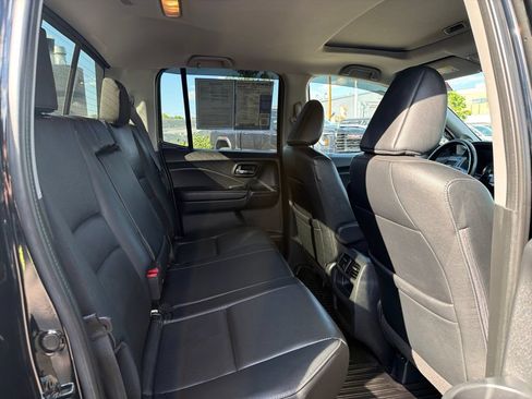 Used 2018 Honda Ridgeline RTL-E image 13
