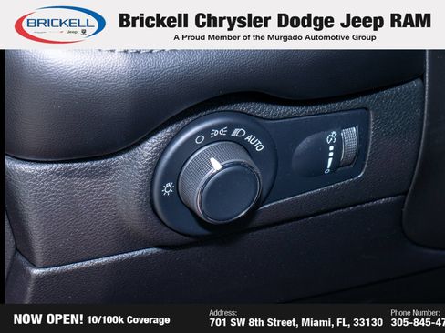 Used 2023 Dodge Durango SXT RWD image 24